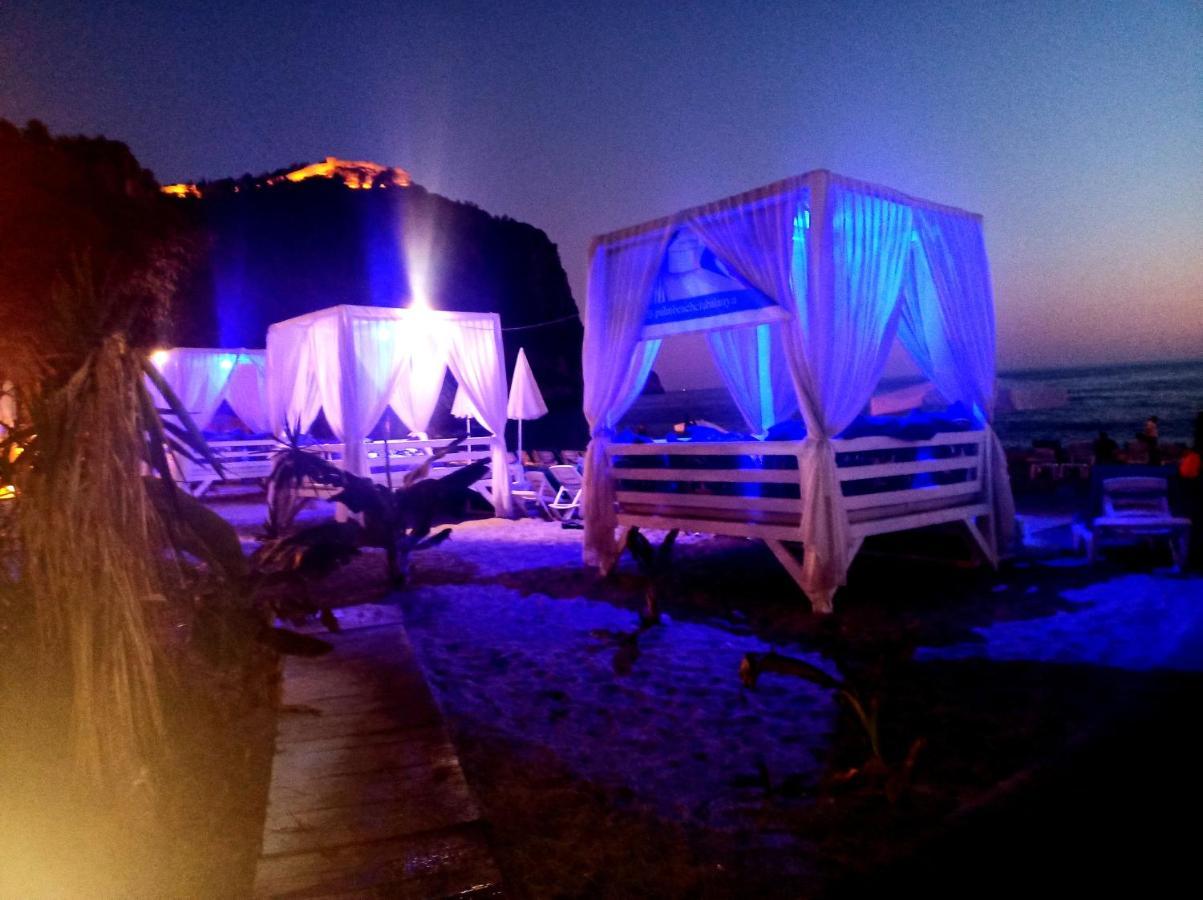 Beautiful Sultan House At Cleopatra Beach 1 With Umbrellas, Balcony, Barbecue, Private 100Mbps Wifi, Smart Tv, Table Games, Vip Trans-Fer - Beautiful Apartmenthouse Alanya Eksteriør billede